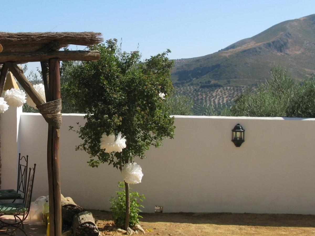 הוילה Priego de Córdoba Cortijo Abril מראה חיצוני תמונה